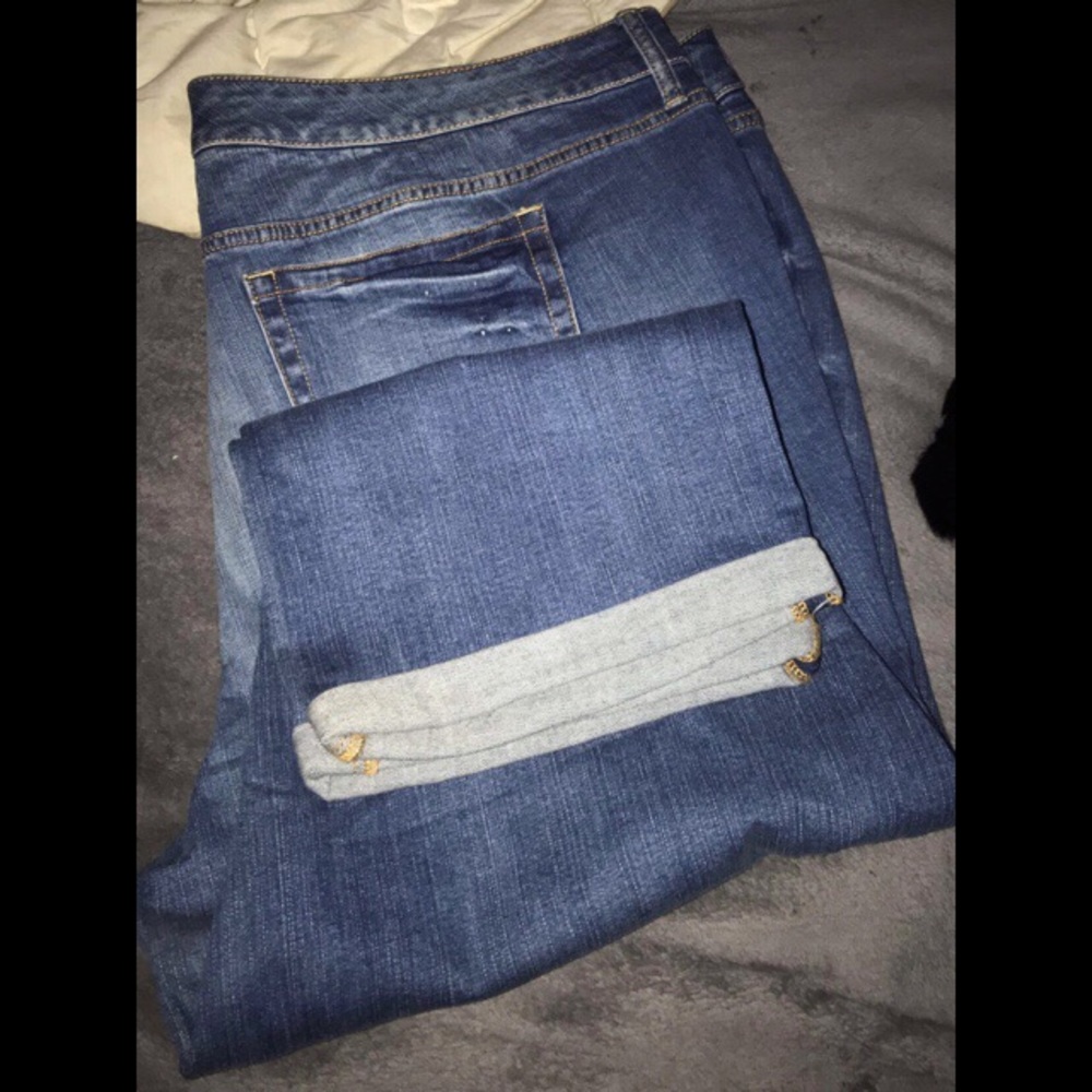 Jean - Picture 3 of 3